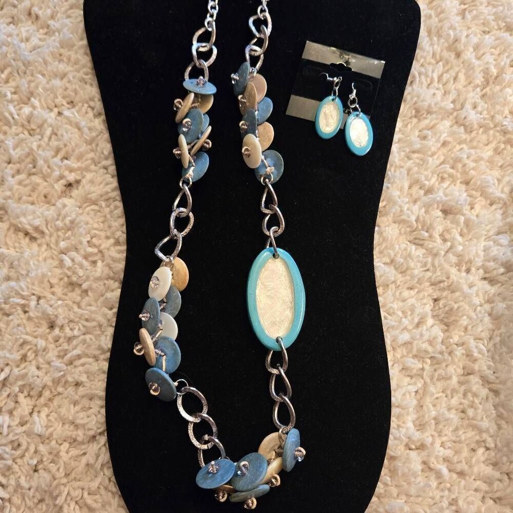 NWOT Long Silver Necklace Blue Disc + Earrings